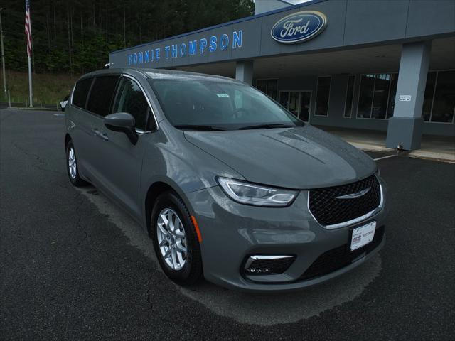used 2023 Chrysler Pacifica car, priced at $25,887