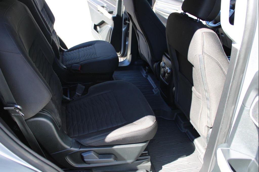 used 2021 Ford Explorer car, priced at $20,997