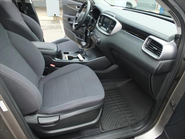 used 2019 Kia Sorento car, priced at $14,877