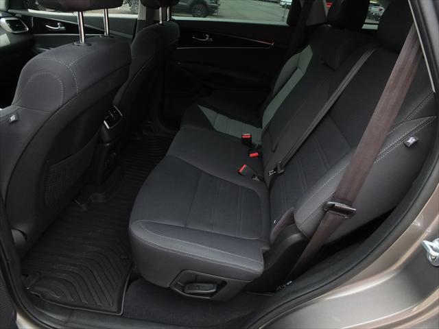 used 2019 Kia Sorento car, priced at $14,877