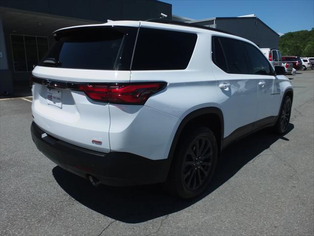 used 2022 Chevrolet Traverse car, priced at $31,899