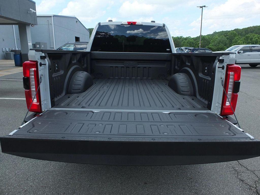 new 2025 Ford F-250 car, priced at $80,275