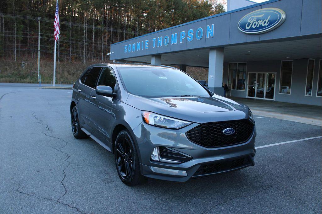 used 2024 Ford Edge car, priced at $31,371