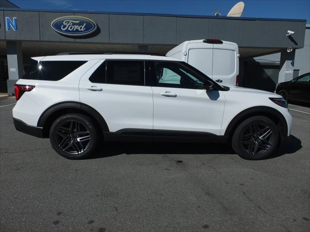 new 2025 Ford Explorer car, priced at $54,484