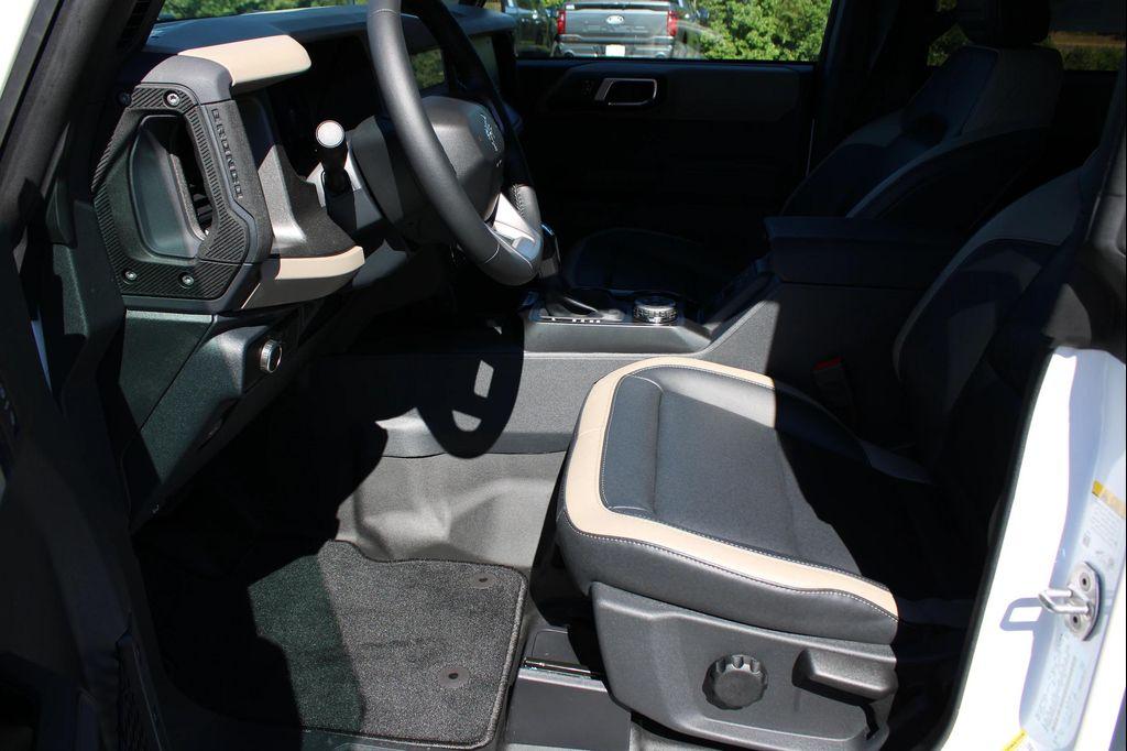 new 2025 Ford Bronco car, priced at $47,490