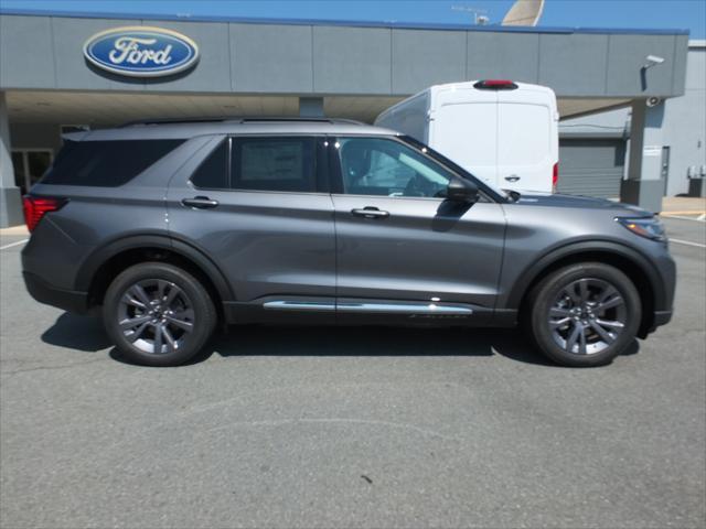 new 2025 Ford Explorer car, priced at $45,725