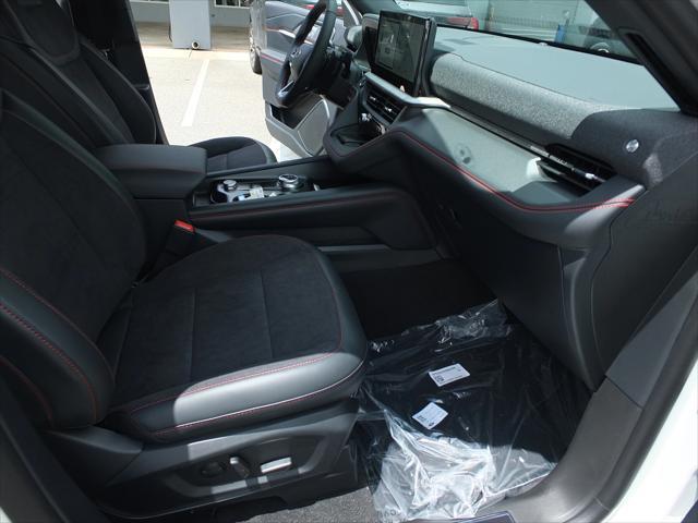 new 2025 Ford Explorer car, priced at $52,698