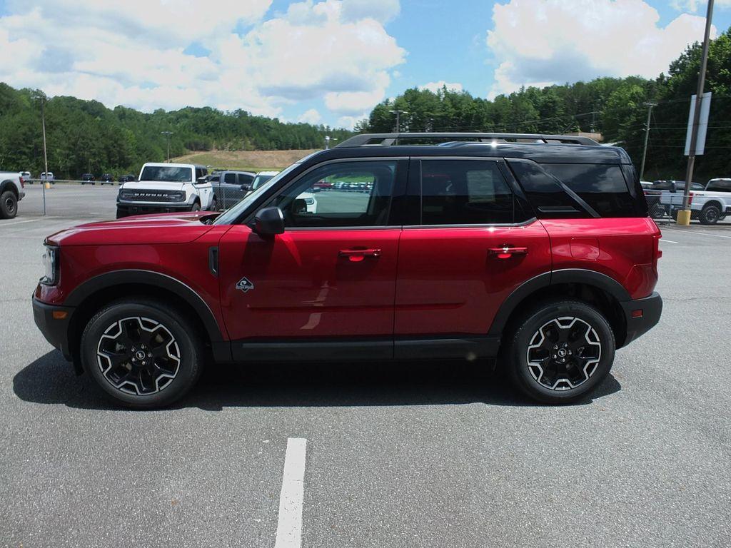 new 2025 Ford Bronco Sport car, priced at $36,843
