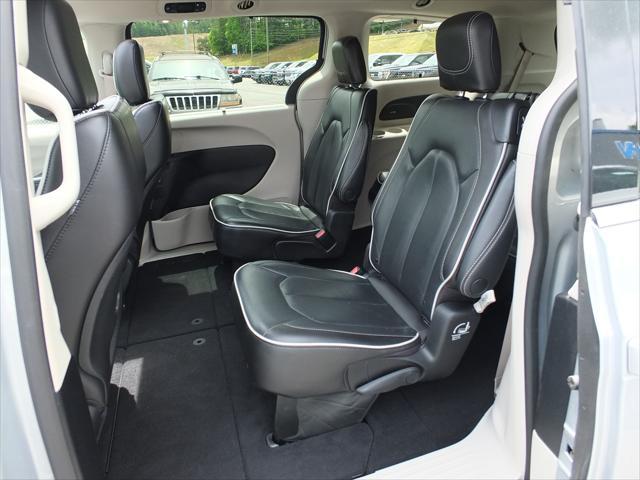 used 2023 Chrysler Pacifica car, priced at $29,985