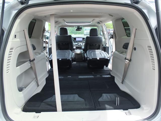 used 2023 Chrysler Pacifica car, priced at $29,985