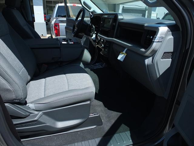 new 2025 Ford F-250 car, priced at $68,545