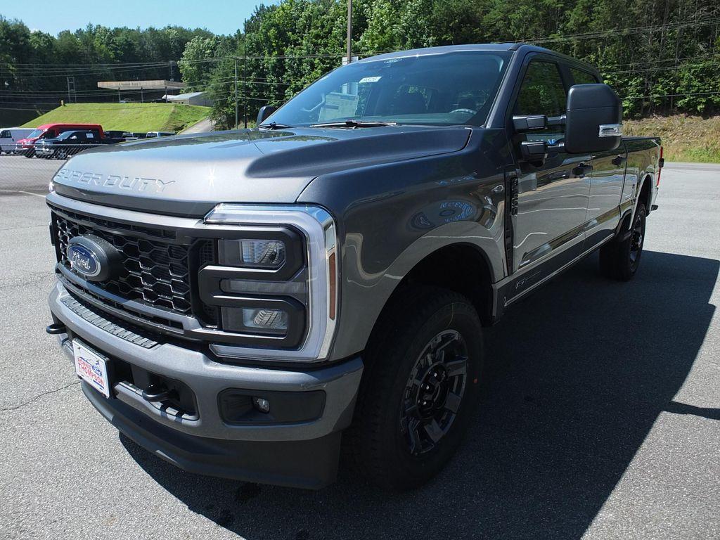 new 2025 Ford F-250 car, priced at $70,295