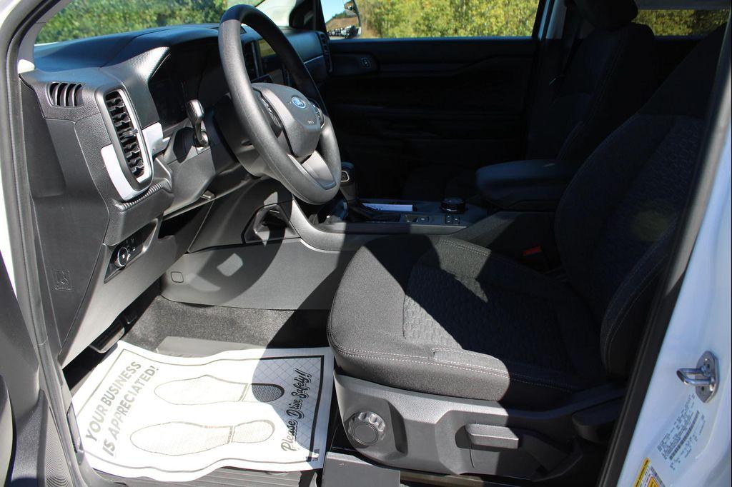new 2025 Ford Ranger car, priced at $38,250