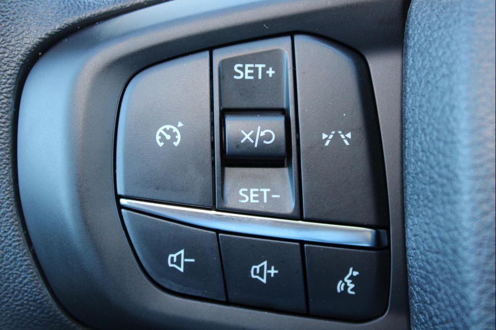 new 2025 Ford Ranger car, priced at $38,250