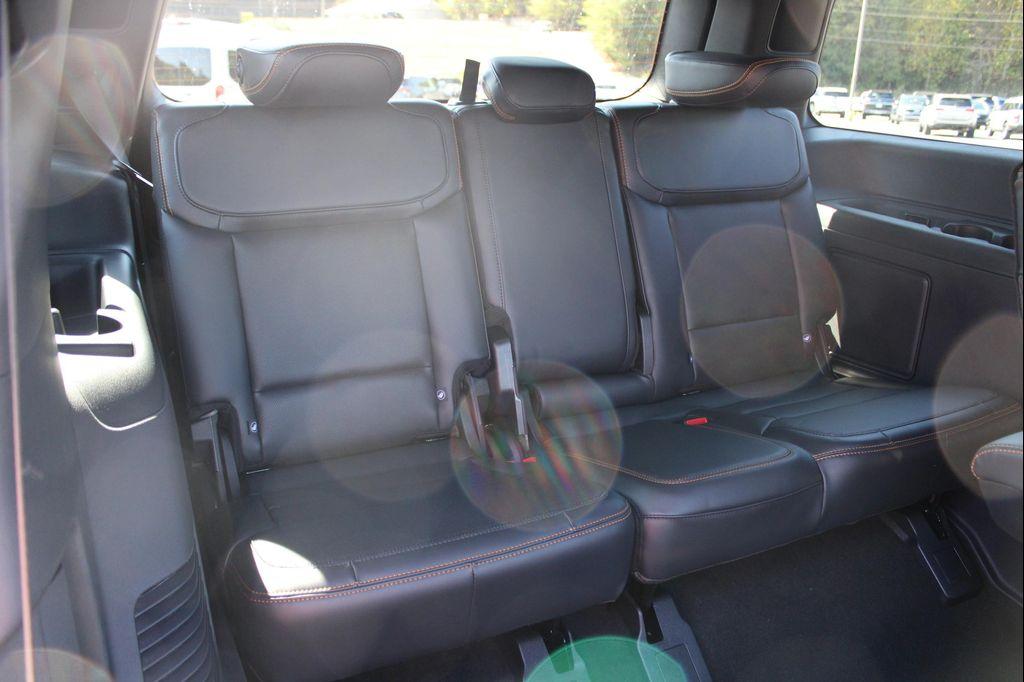 new 2025 Ford Expedition car, priced at $83,945