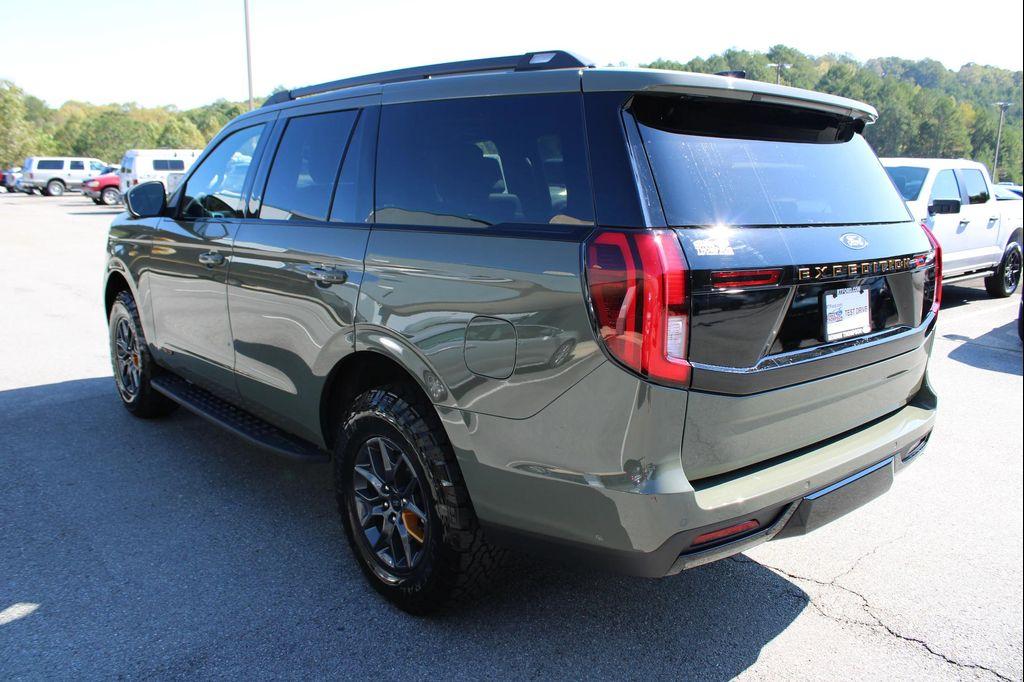new 2025 Ford Expedition car, priced at $83,945