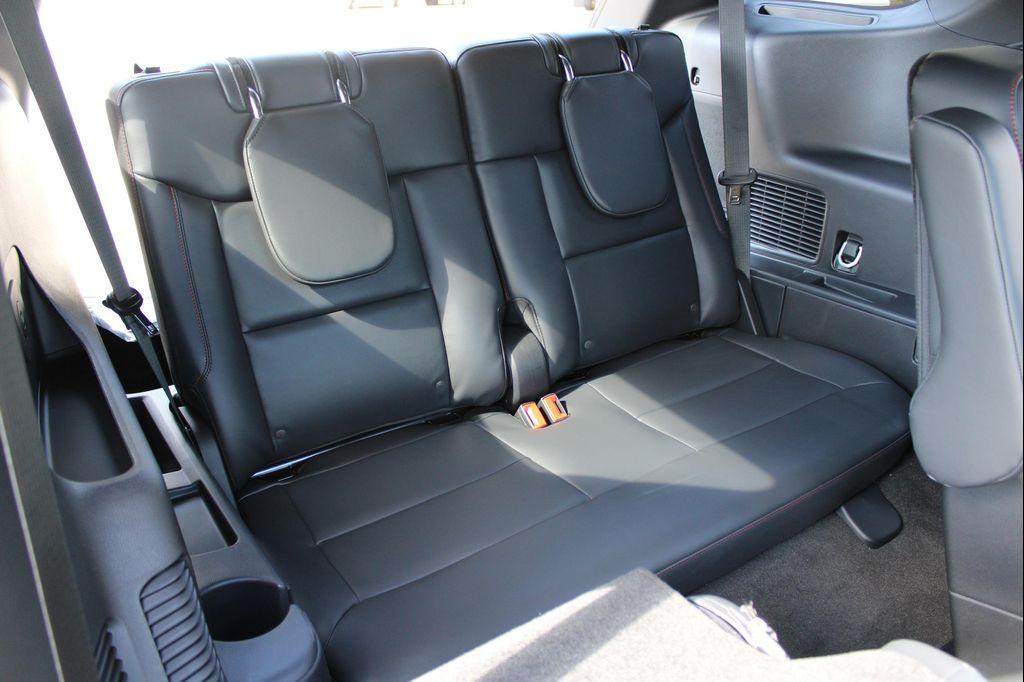 new 2025 Ford Explorer car, priced at $60,455
