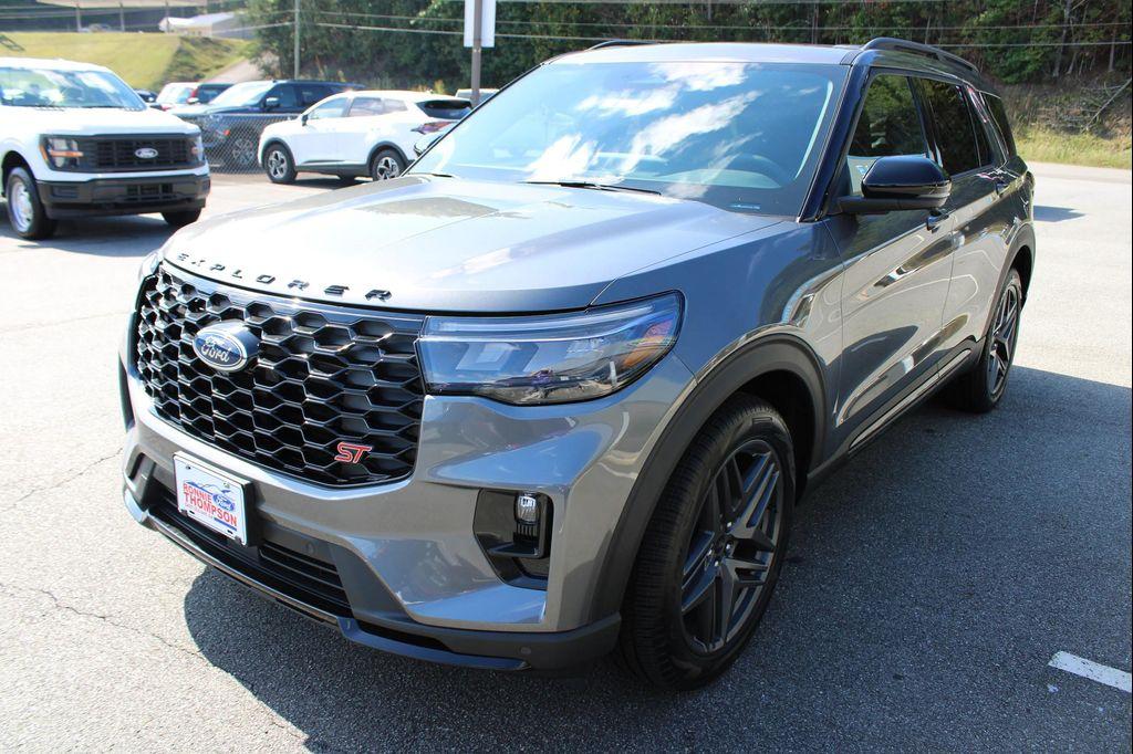 new 2025 Ford Explorer car, priced at $60,455