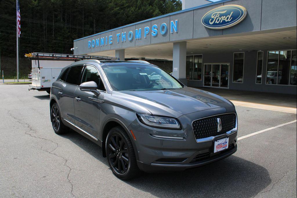 used 2022 Lincoln Nautilus car, priced at $33,996