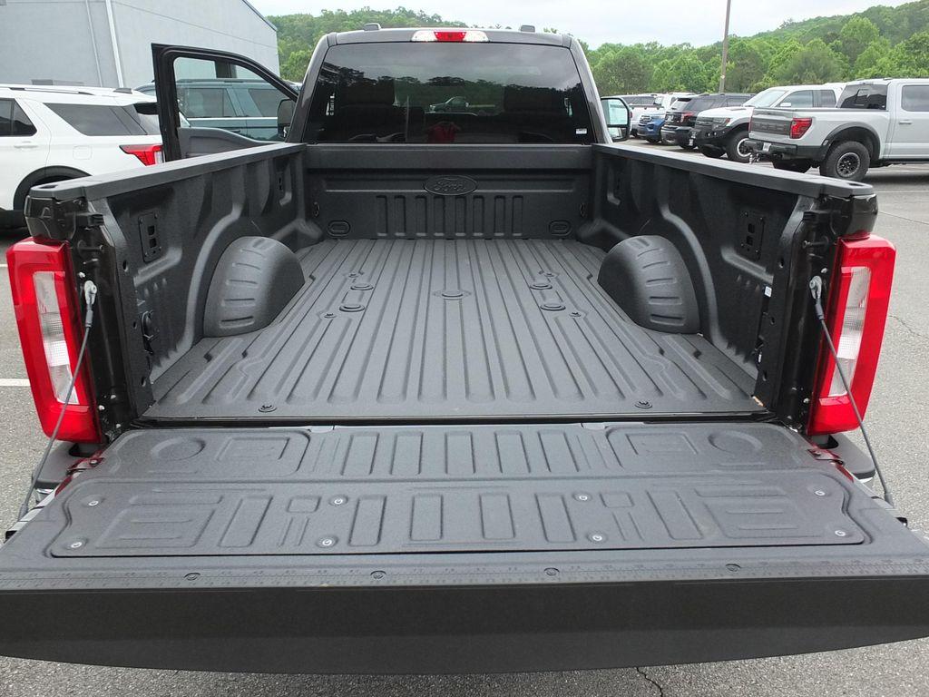 new 2025 Ford F-350 car, priced at $56,822