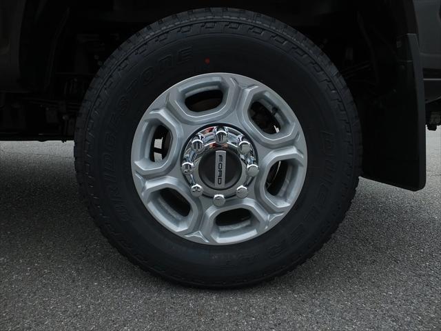 new 2025 Ford F-350 car, priced at $58,935