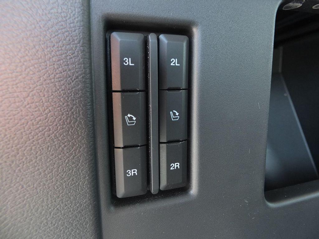 used 2024 Ford Expedition car, priced at $51,941