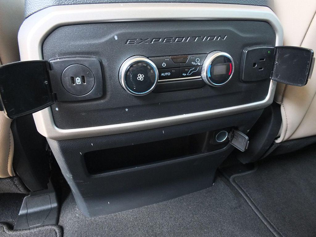 used 2024 Ford Expedition car, priced at $51,941