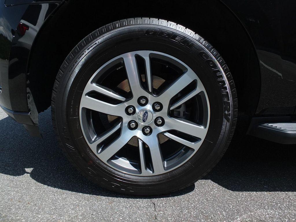 used 2024 Ford Expedition car, priced at $51,941