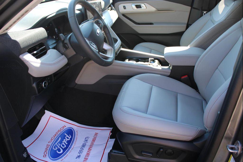 new 2025 Ford Explorer car, priced at $43,765