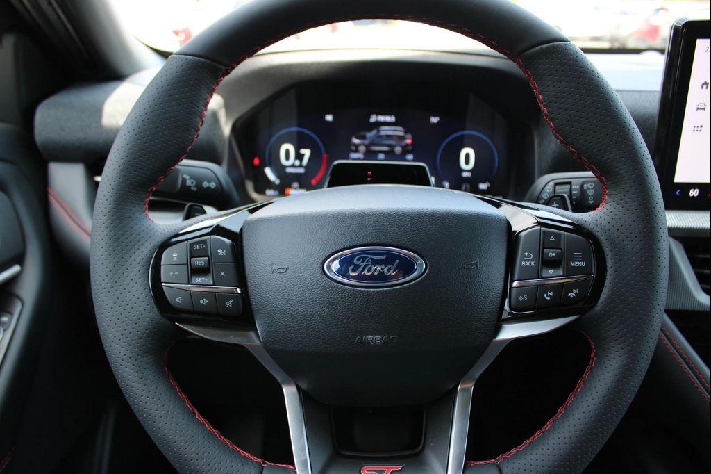 new 2025 Ford Explorer car, priced at $57,460