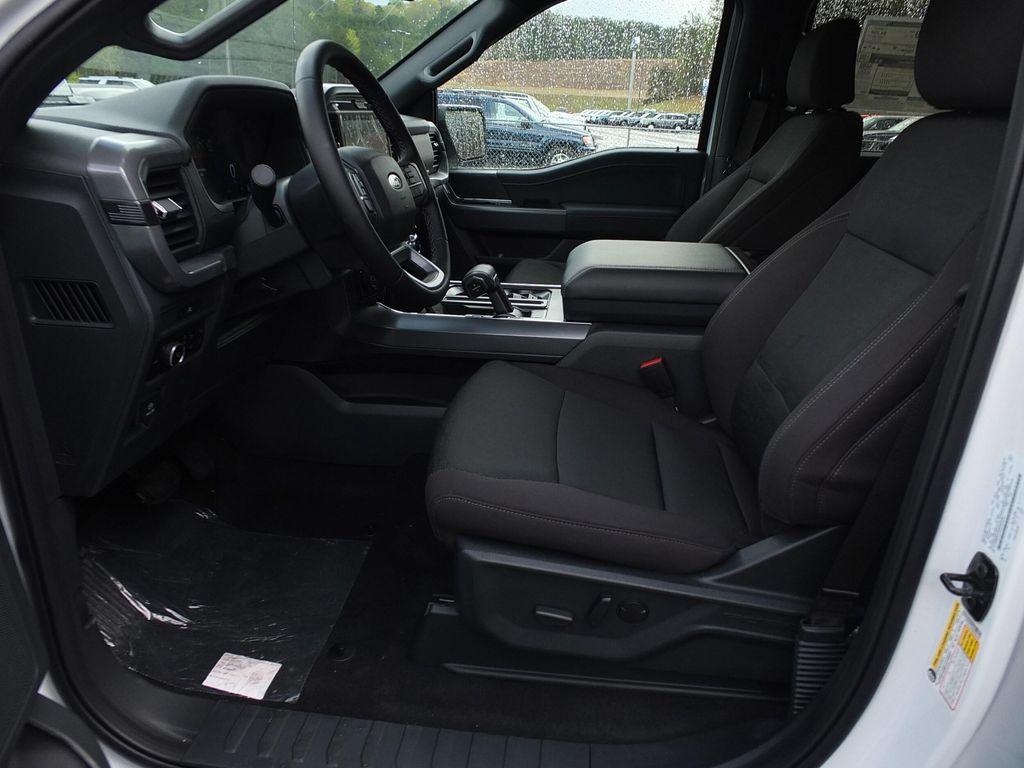 new 2025 Ford F-150 car, priced at $66,290