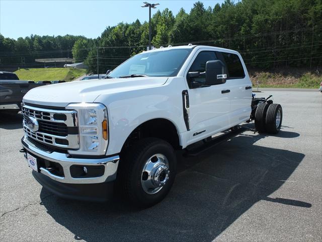 new 2024 Ford F-350 car, priced at $68,685