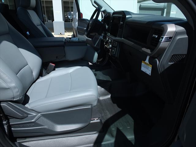 new 2025 Ford F-150 car, priced at $41,100