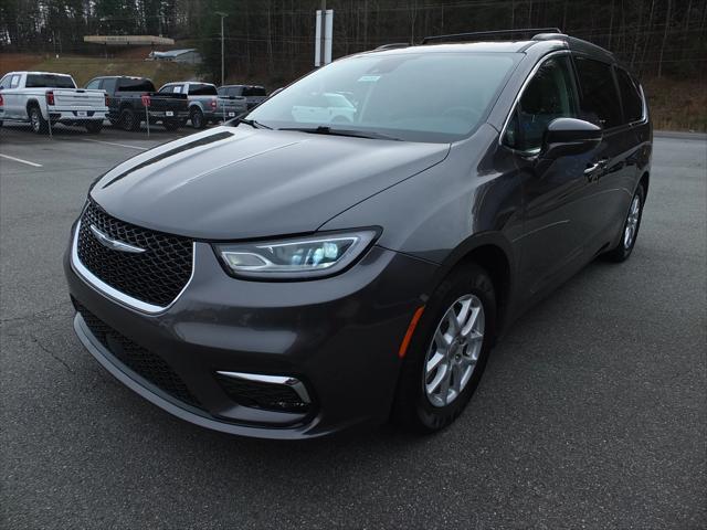 used 2022 Chrysler Pacifica car, priced at $23,770