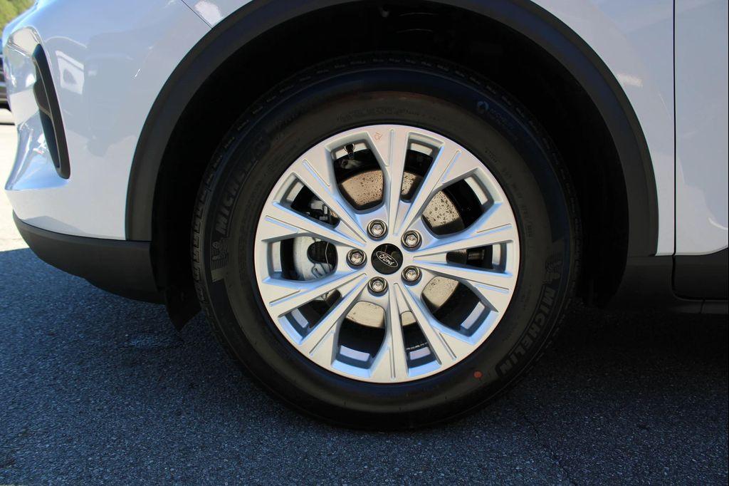 new 2026 Ford Escape car, priced at $31,680