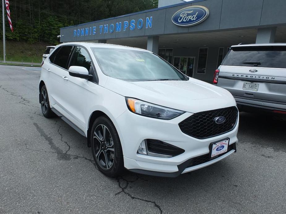used 2021 Ford Edge car, priced at $28,538