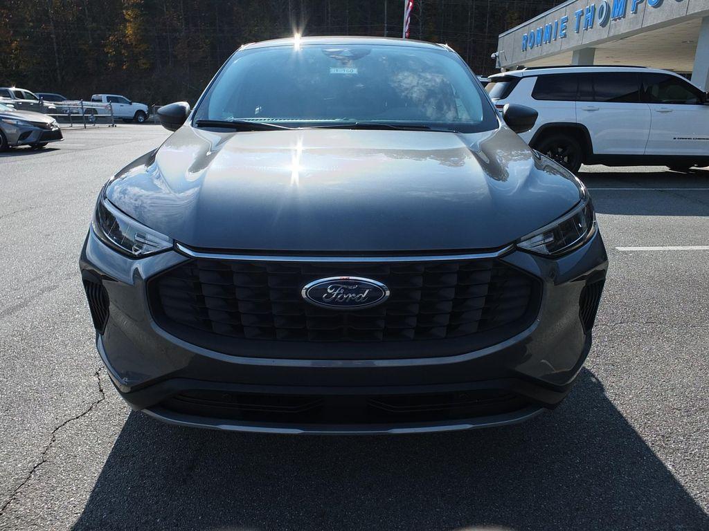 used 2025 Ford Escape car, priced at $22,989