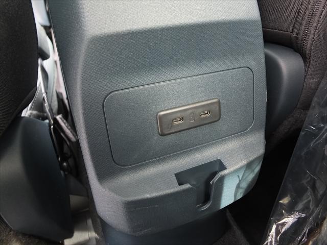 new 2025 Ford Maverick car, priced at $28,560