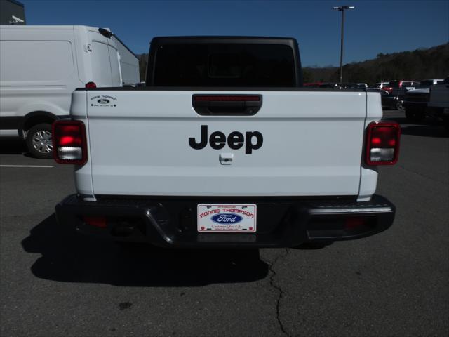 used 2024 Jeep Gladiator car, priced at $36,554