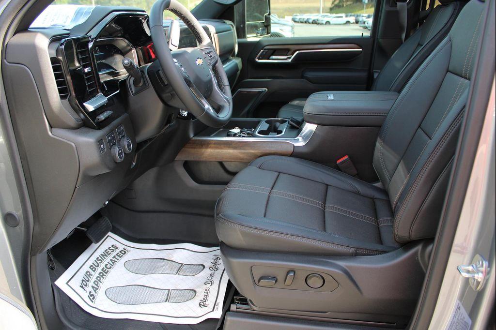 used 2025 Chevrolet Silverado 2500 car, priced at $80,959