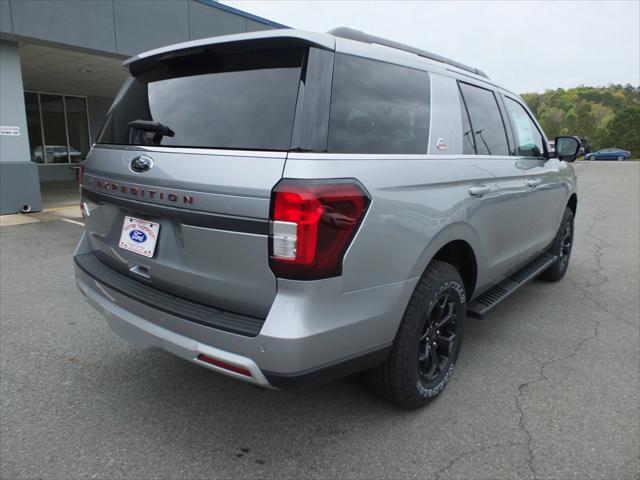 new 2024 Ford Expedition car, priced at $75,512