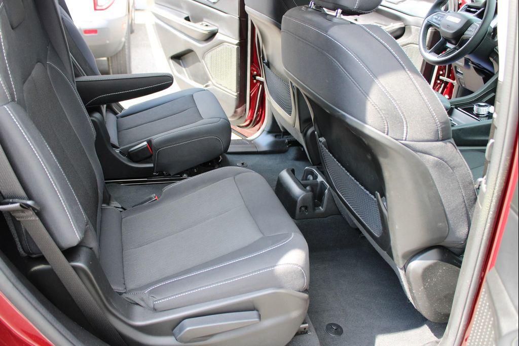 used 2024 Jeep Grand Cherokee L car, priced at $31,996