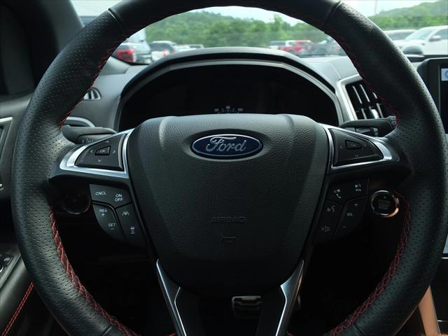 used 2024 Ford Edge car, priced at $33,653