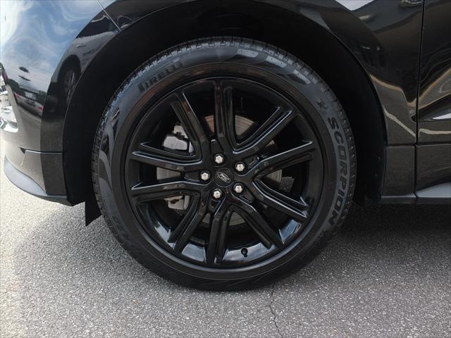 used 2024 Ford Edge car, priced at $33,653