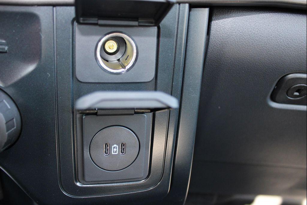 new 2025 Ford F-150 car, priced at $43,760