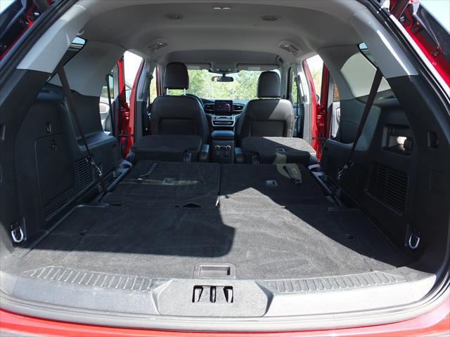 used 2024 Ford Explorer car, priced at $37,990