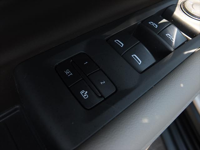used 2023 GMC Yukon car, priced at $57,964