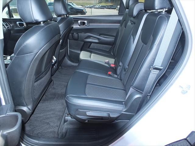 used 2021 Kia Sorento car, priced at $21,996