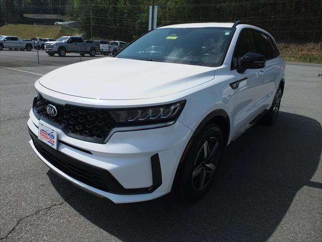 used 2021 Kia Sorento car, priced at $21,996