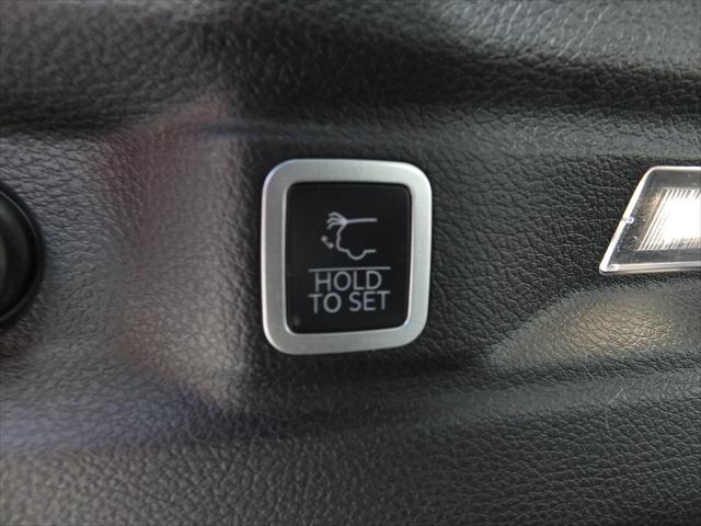 used 2022 Jeep Grand Cherokee L car, priced at $33,996